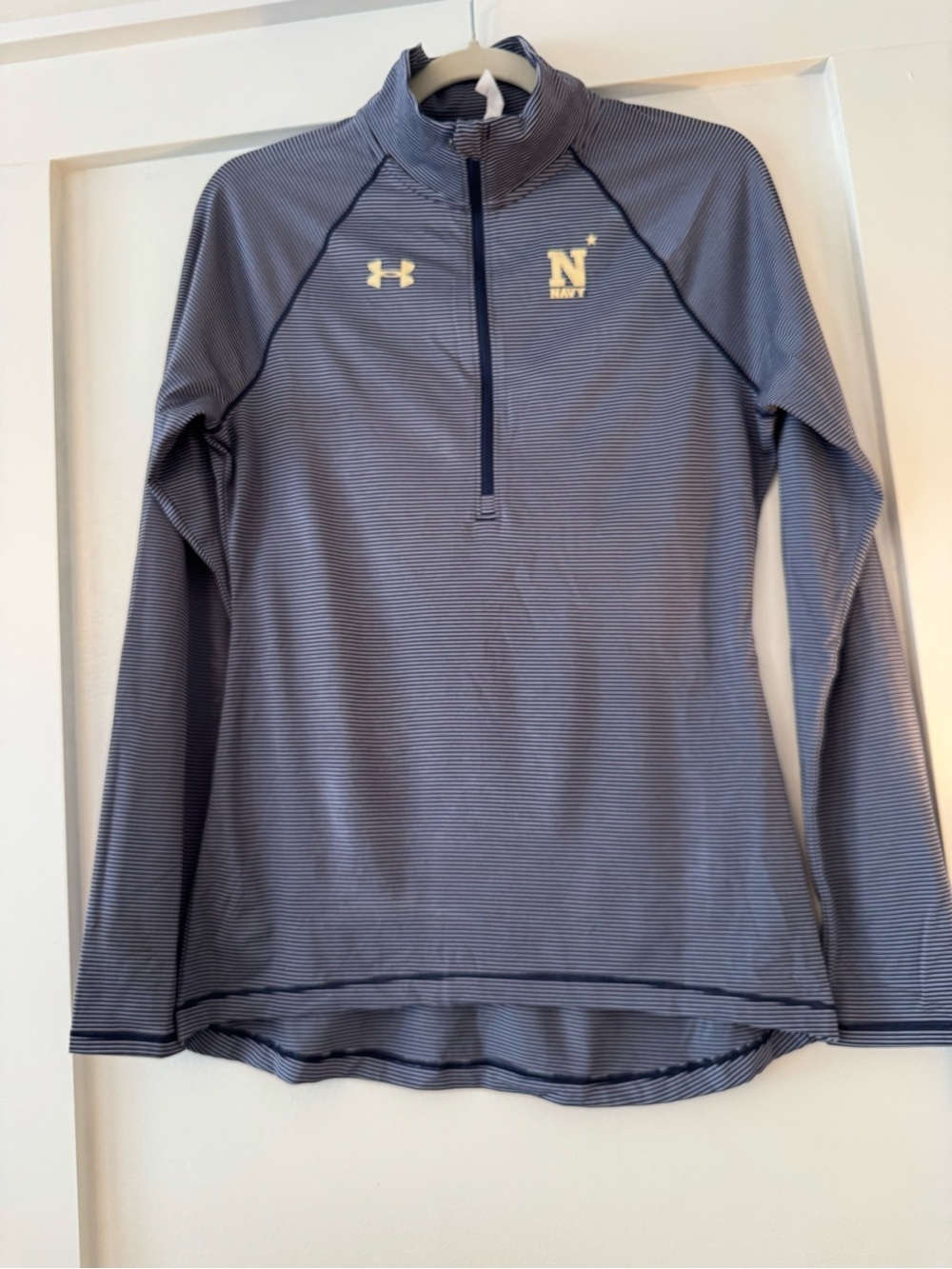 Under Armour Women's Navy Blue & White Thin-Striped Quarter-Zip Pullover Size Sm